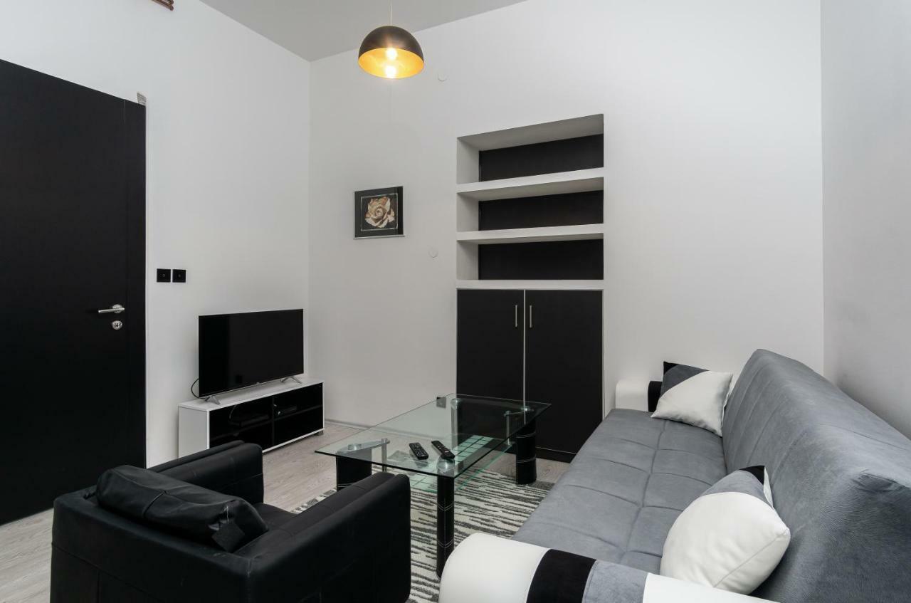 Apartman Ambasador Zagreb Exterior photo